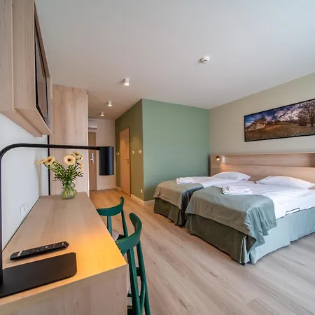 Resort Osada Zborów Camp&bed Podlesice