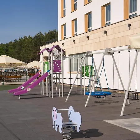 Rezort Osada Zborow Camp & Bed *