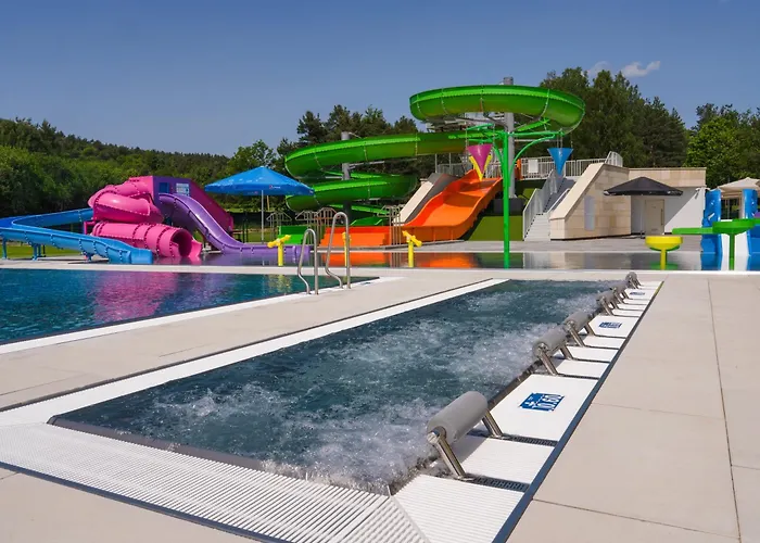 Rezort Osada Zborow Camp & Bed